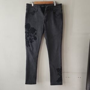 Guess Charcoal Skinny Jeans with Black Floral Accents. Vantage New Without Tag